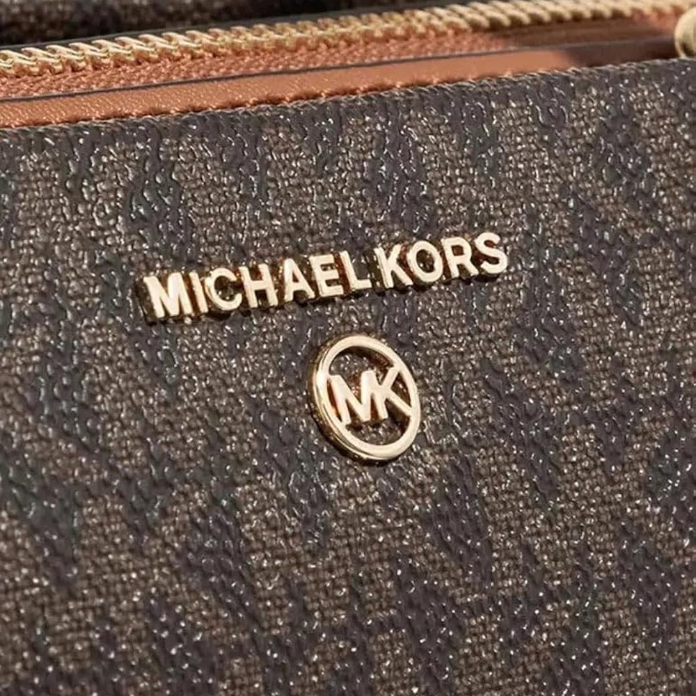 Michael Kors Marilyn Small Crossbody Bag with Detachable Strap - Acorn - Picture 11 of 12
